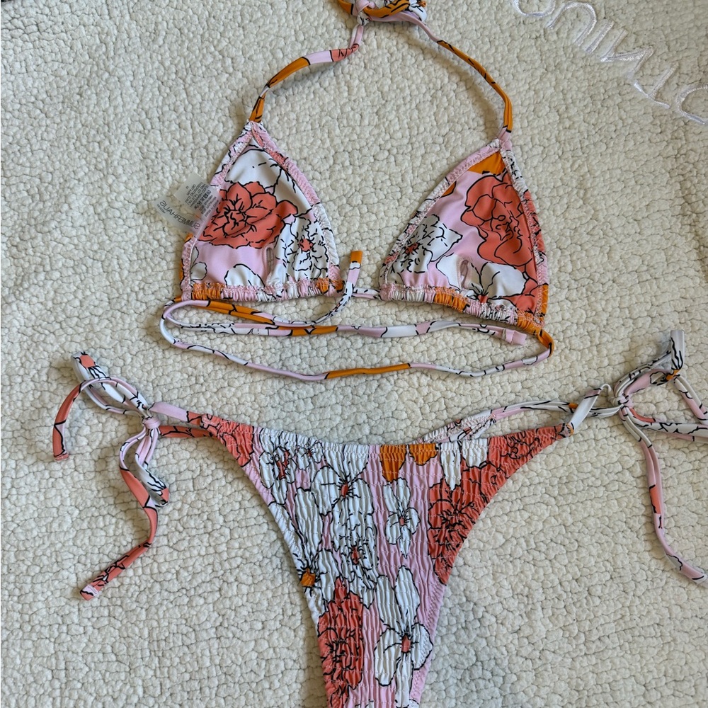 Beach Bunny Floral Bikini Set M - Picture 4 of 5